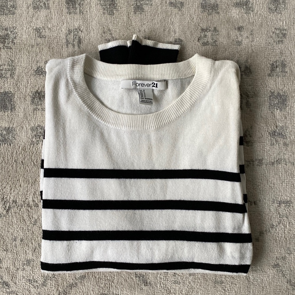 Forever 21 Striped Sweater